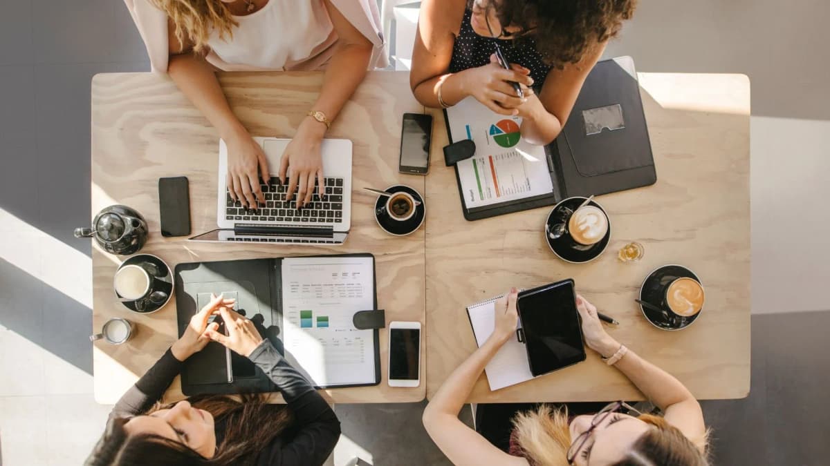 Top Work-Friendly Cafés in Dubai for Freelancers